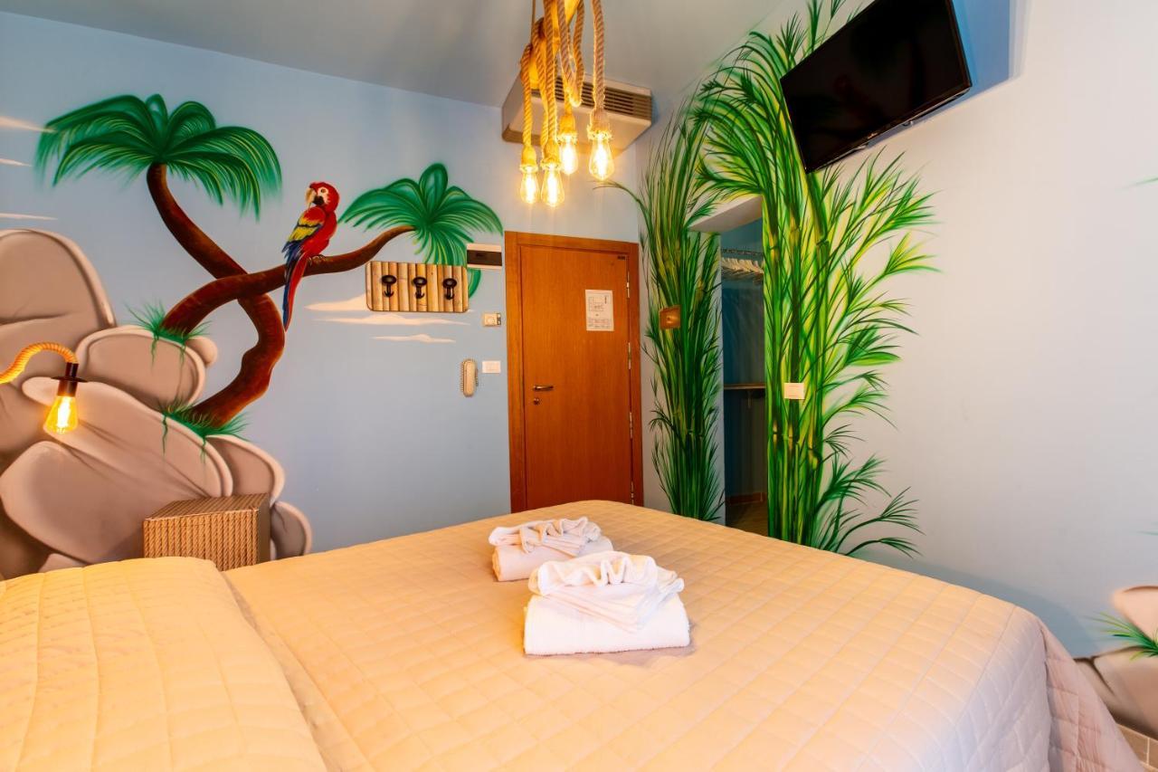 Hotel Jole San Mauro Mare Екстериор снимка