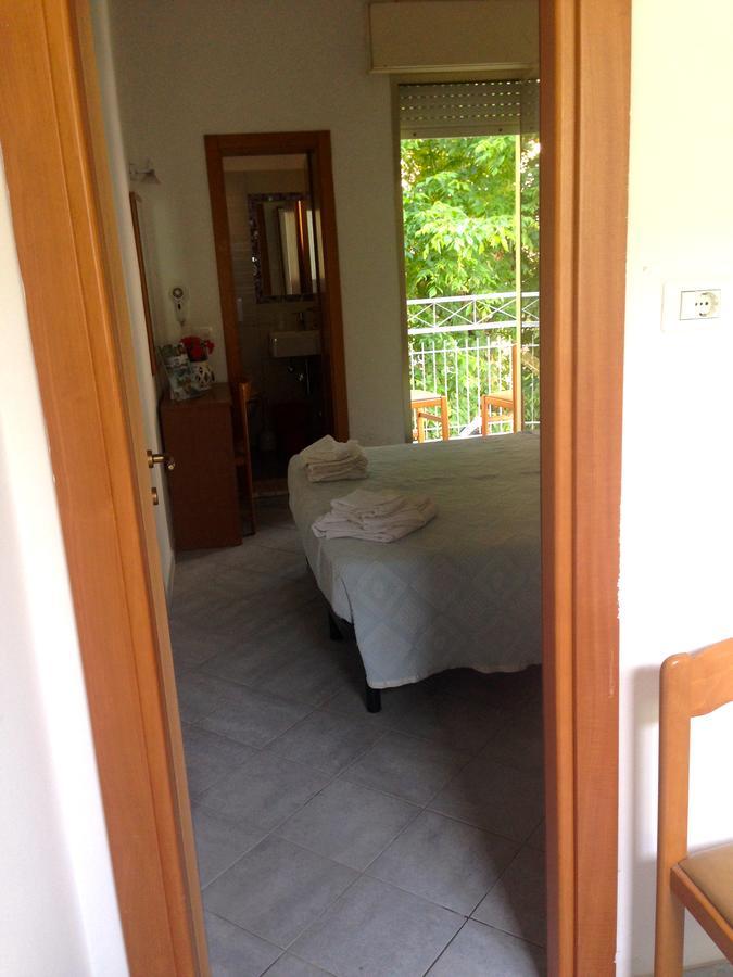 Hotel Jole San Mauro Mare Екстериор снимка