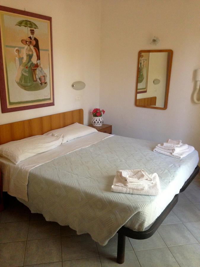 Hotel Jole San Mauro Mare Екстериор снимка