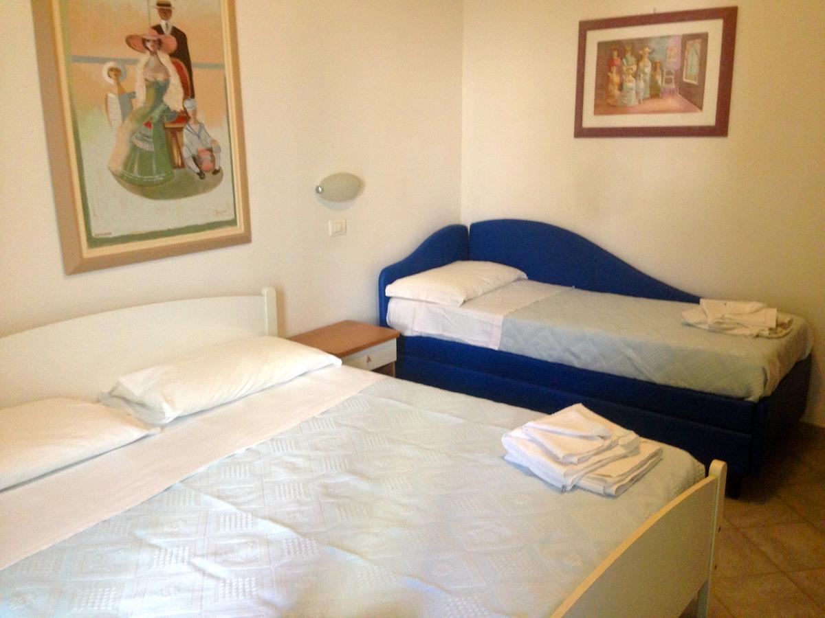 Hotel Jole San Mauro Mare Екстериор снимка